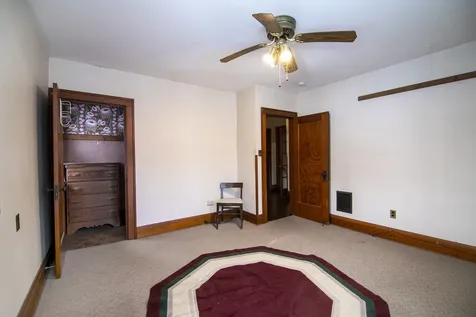997 South Evergreen Avenue Kankakee IL 60901