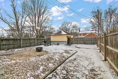 997 South Evergreen Avenue Kankakee IL 60901