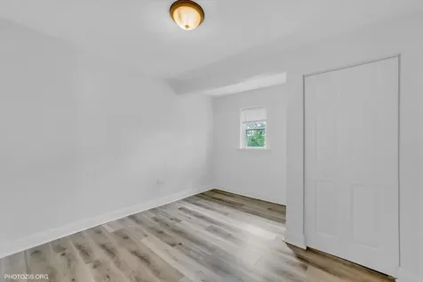 10002 South Torrence Avenue Chicago IL 60617