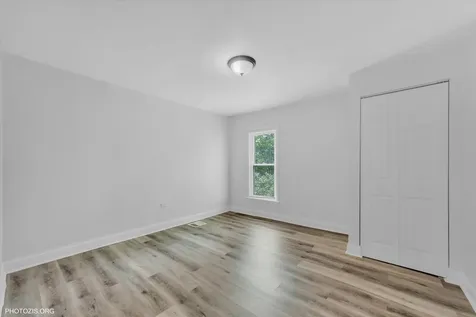 10002 South Torrence Avenue Chicago IL 60617