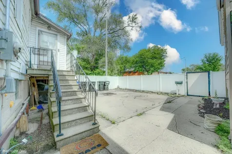 10002 South Torrence Avenue Chicago IL 60617