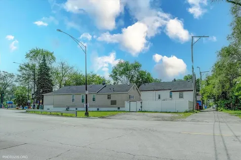 10002 South Torrence Avenue Chicago IL 60617