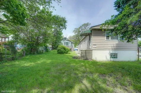 10002 South Torrence Avenue Chicago IL 60617