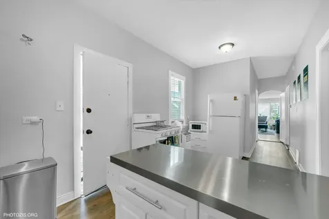 10002 South Torrence Avenue Chicago IL 60617