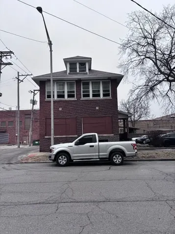 2412 High Street Blue Island IL 60406