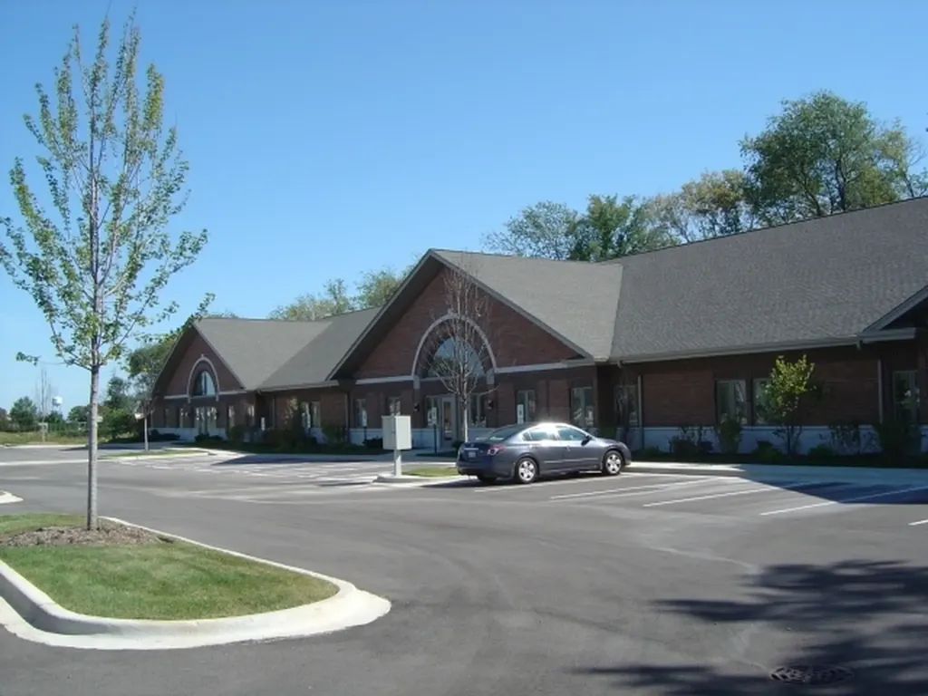 3913-29 Mercy Drive Mchenry IL 60050