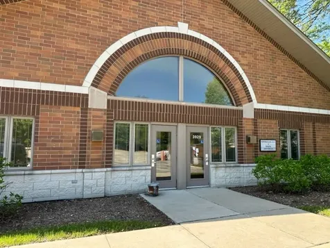 3913-29 Mercy Drive Mchenry IL 60050