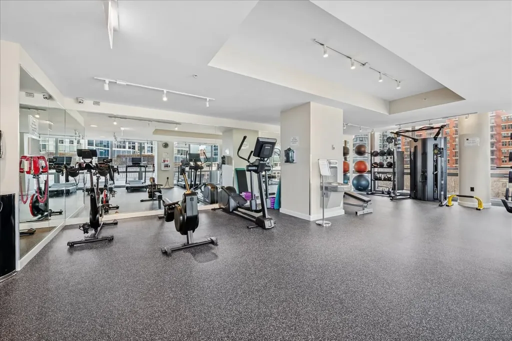 1235 South Prairie Avenue Chicago IL 60605