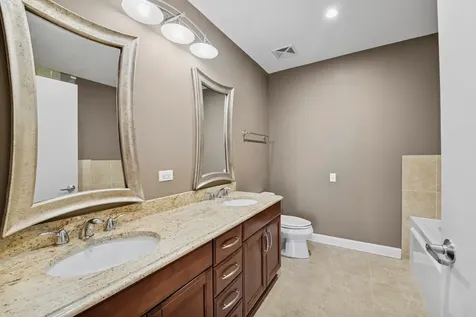 1235 South Prairie Avenue Chicago IL 60605