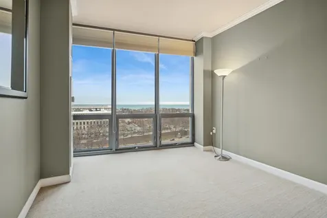 1235 South Prairie Avenue Chicago IL 60605