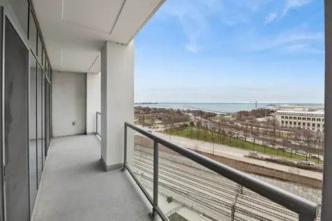 1235 South Prairie Avenue Chicago IL 60605