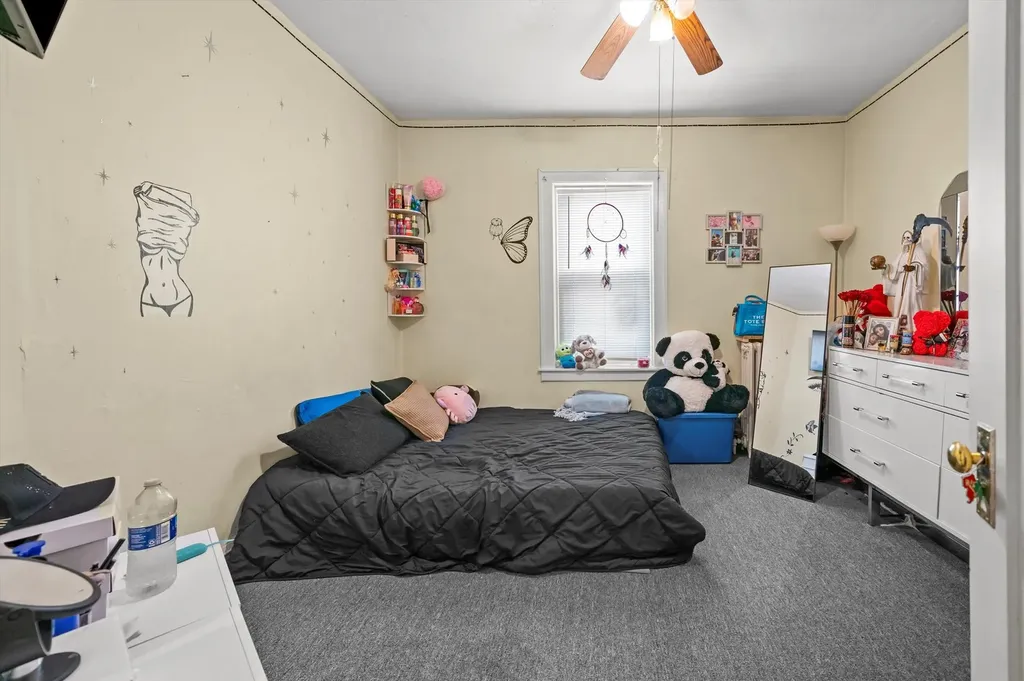 6058 South Massasoit Avenue Chicago IL 60638