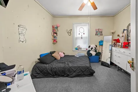 6058 South Massasoit Avenue Chicago IL 60638