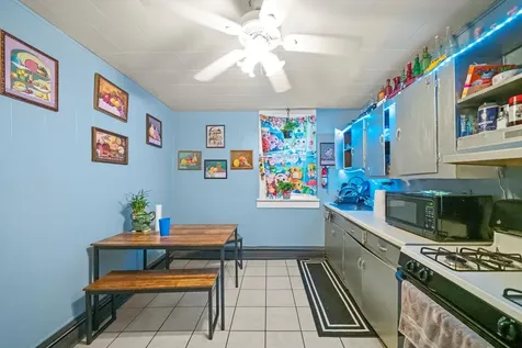 6058 South Massasoit Avenue Chicago IL 60638