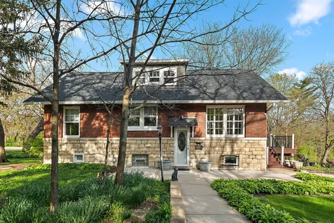 8609 West 121st Street Palos Park IL 60464