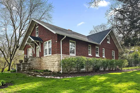 8609 West 121st Street Palos Park IL 60464