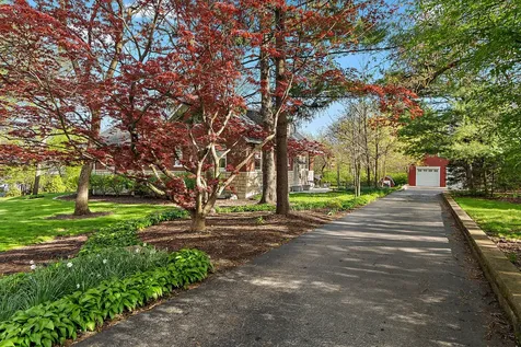 8609 West 121st Street Palos Park IL 60464