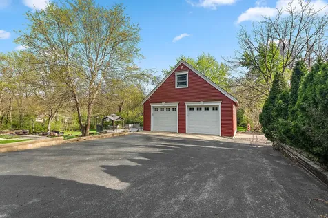 8609 West 121st Street Palos Park IL 60464