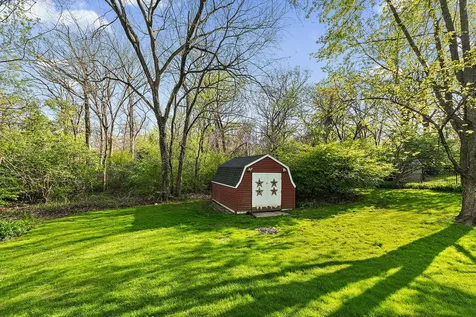 8609 West 121st Street Palos Park IL 60464