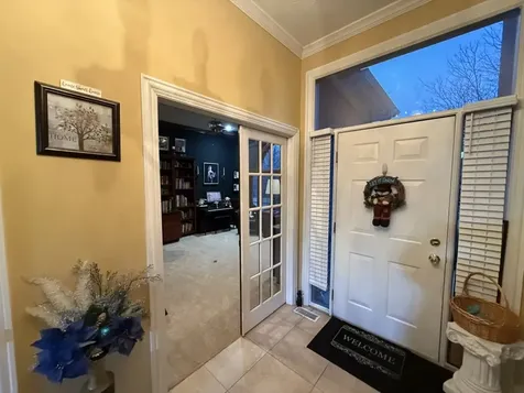 649 Roxbury Road Rockford IL 61107