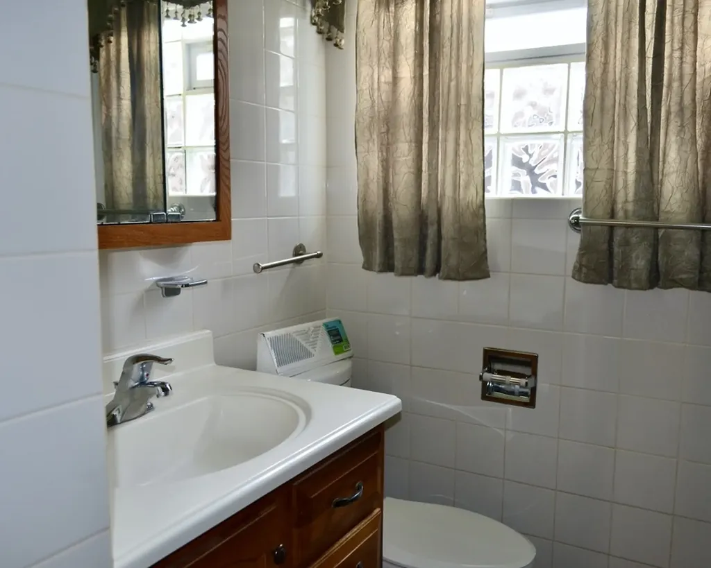 9238 South Normal Avenue Chicago IL 60620