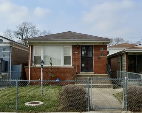 9238 South Normal Avenue Chicago IL 60620