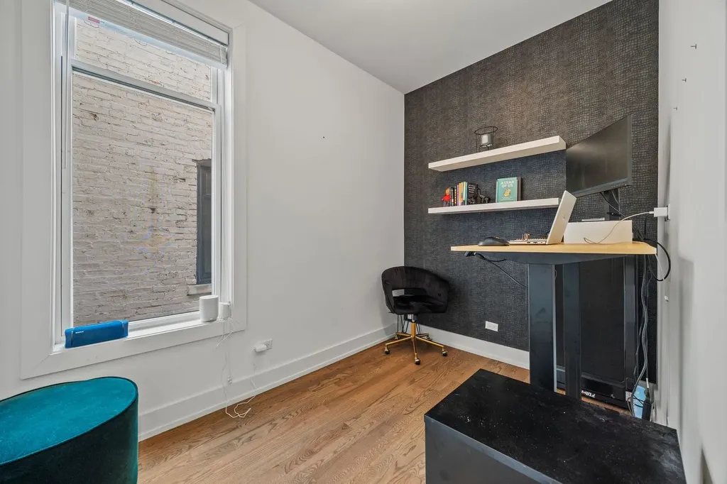 4732 South Evans Avenue Chicago IL 60615