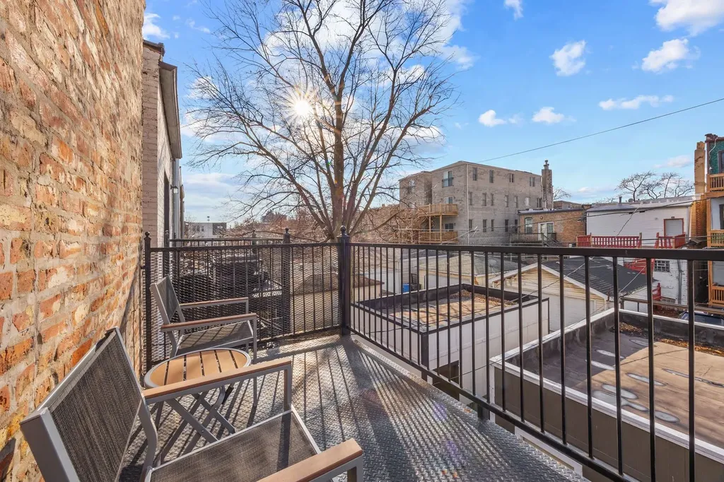 4732 South Evans Avenue Chicago IL 60615