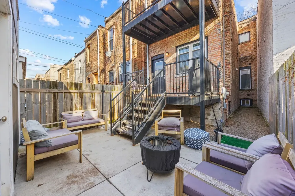 4732 South Evans Avenue Chicago IL 60615