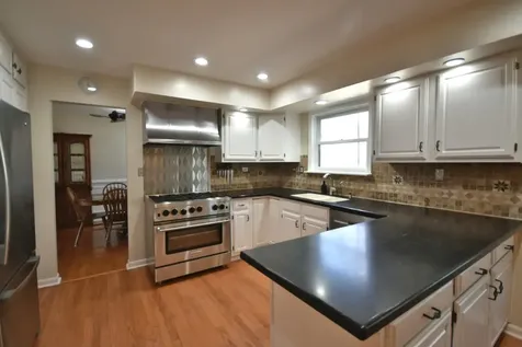 6N264 Weber Drive St. Charles IL 60174