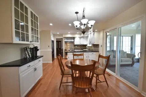 6N264 Weber Drive St. Charles IL 60174