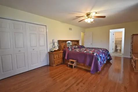 6N264 Weber Drive St. Charles IL 60174