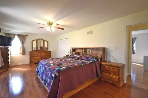 6N264 Weber Drive St. Charles IL 60174