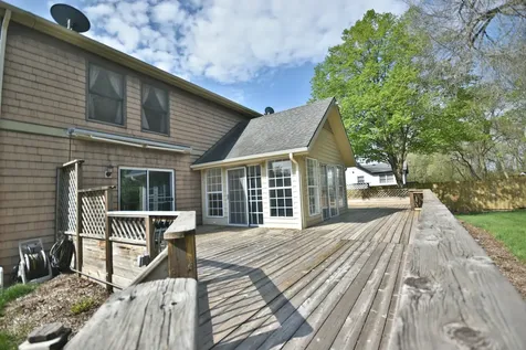 6N264 Weber Drive St. Charles IL 60174