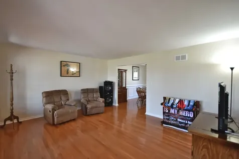 6N264 Weber Drive St. Charles IL 60174