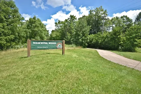 6N264 Weber Drive St. Charles IL 60174