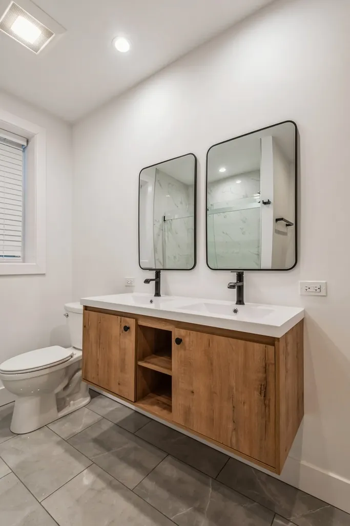 1535 West Estes Avenue Chicago IL 60626
