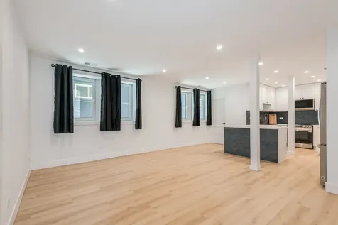 1535 West Estes Avenue Chicago IL 60626