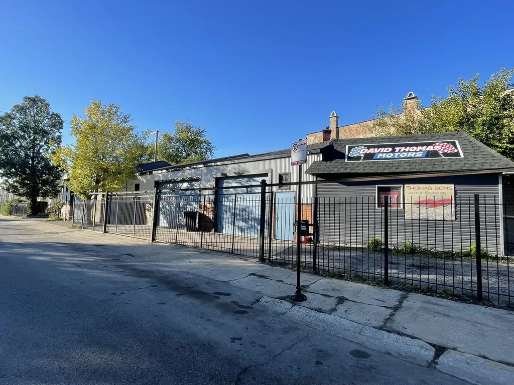 1916 South Pulaski Road Chicago IL 60623