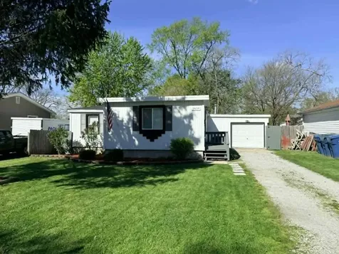 3634 Sangamon Street Steger IL 60475