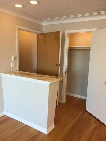 6037 West Belmont Avenue Chicago IL 60634