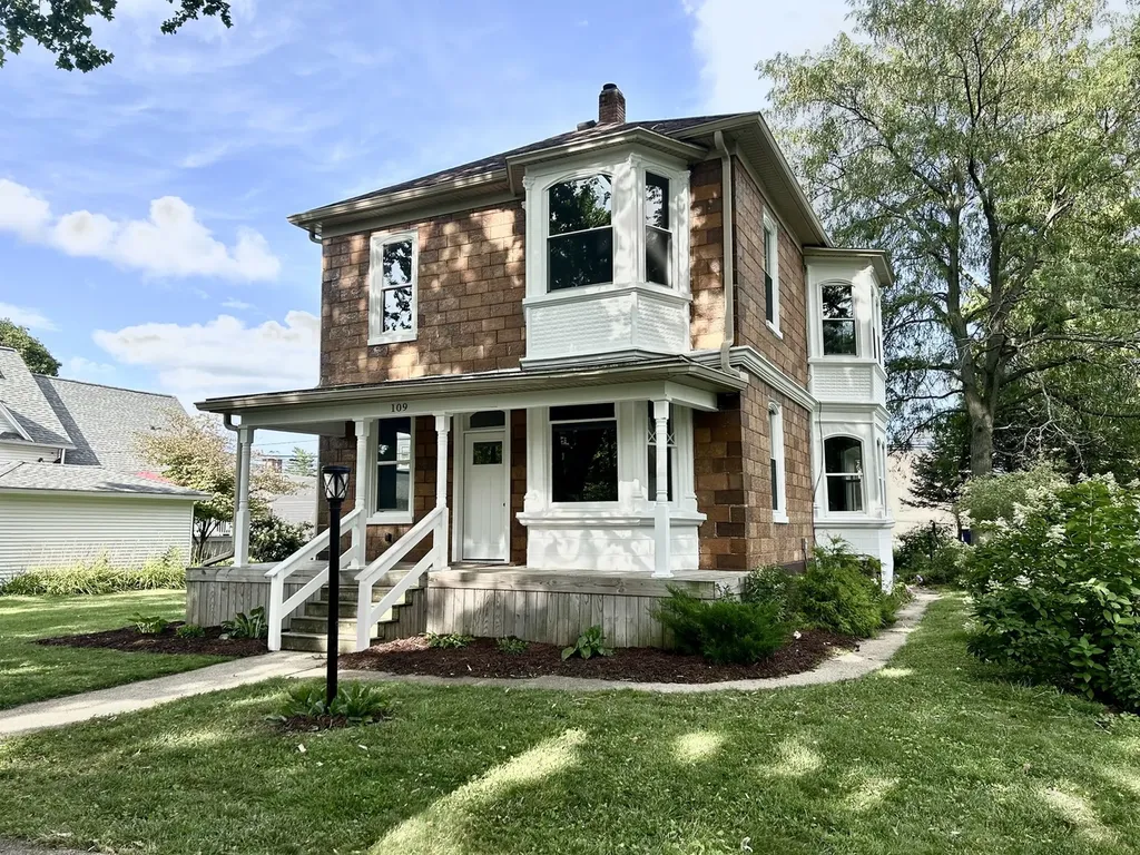 109 South Bureau Avenue Ladd IL 61329