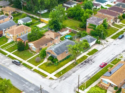 119 East 146th Street Riverdale IL 60827