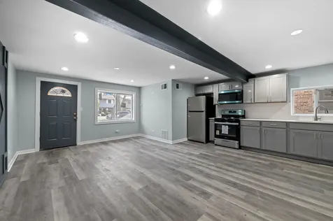 21616 Peterson Avenue Sauk Village IL 60411