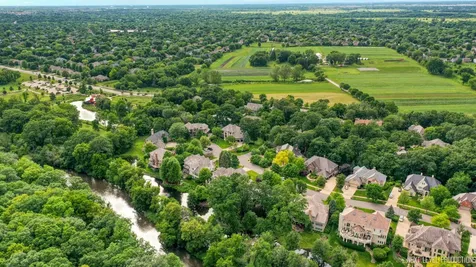203 Settlers Court Naperville IL 60565