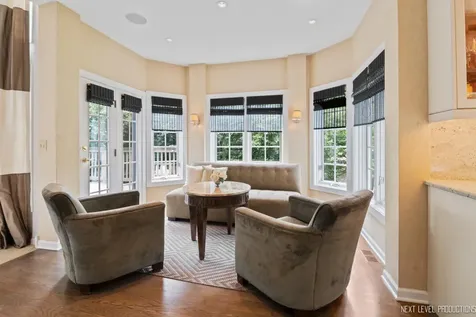 203 Settlers Court Naperville IL 60565