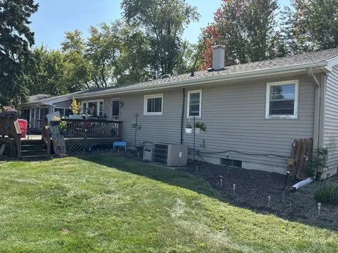 208 North Wabena Avenue Minooka IL 60447