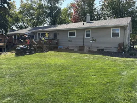 208 North Wabena Avenue Minooka IL 60447