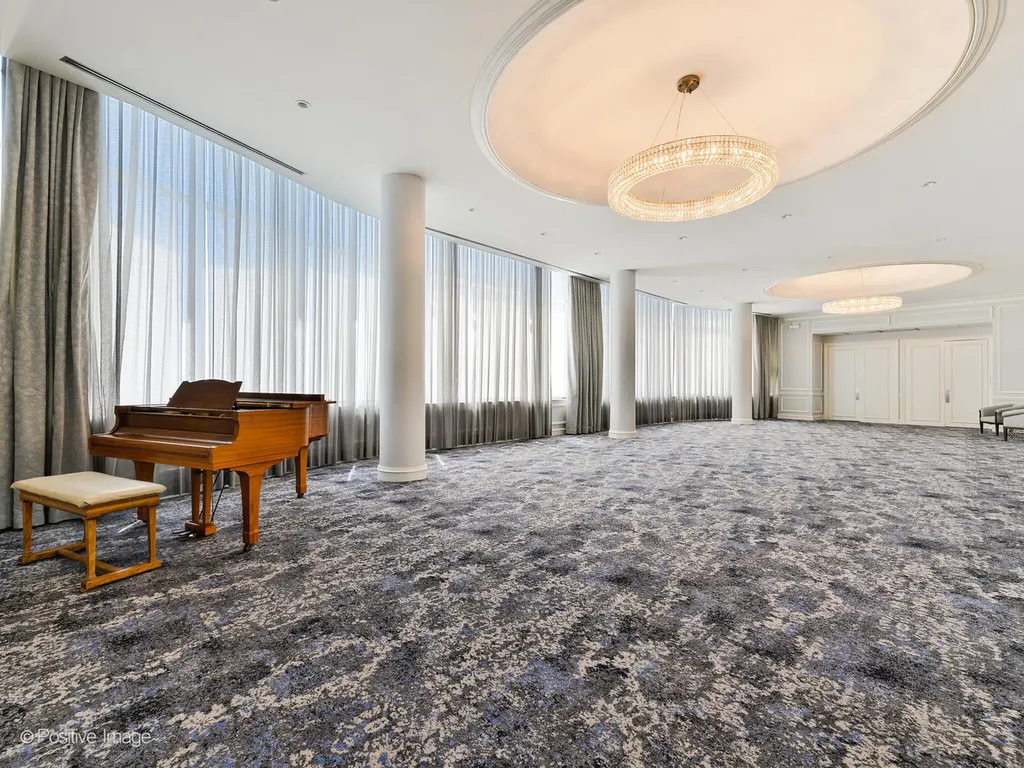 1040 North Lake Shore Drive Chicago IL 60611