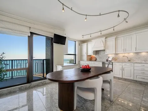 1040 North Lake Shore Drive Chicago IL 60611